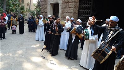 بالفيديو..«الآثار» تحتفل برأس السنة بـ«المزمار البلدي»