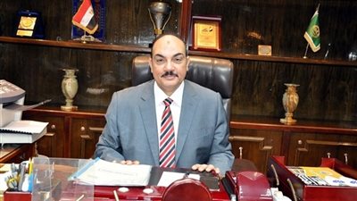 150 ألف جنيه مكافأة للعاملين بـ