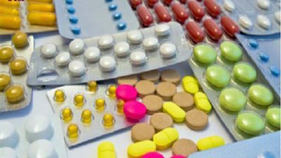 «الصيادلة» تطالب «صحة البرلمان» بالانفصال عن المهن الطبية