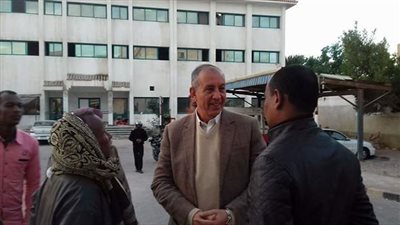 محافظ البحر الأحمر يتفقد مستشفى الغردقة العام