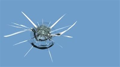 بالفيدديو.. طريقة سهلة لإصلاح زجاج سيارتك «المكسور»