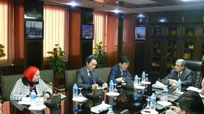 وزير الكهرباء يستقبل سفير كوريا الجنوبية لبحث التعاون بين البلدين