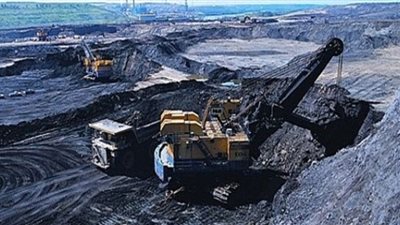 «إيران» تكتشف احتياطيات ضخمة من «النفط الصخرى» 