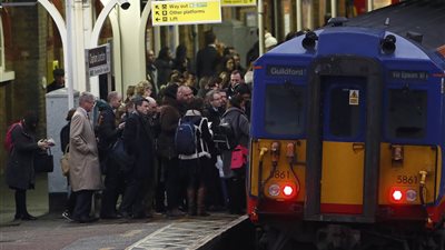 بالصور.. شلل بمترو الأنفاق بسبب إضرابات النقابات العمالية