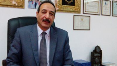 فتح ميناءي الإسكندرية والدخيلة.. وانتظام حركة الشحن والتفريغ 