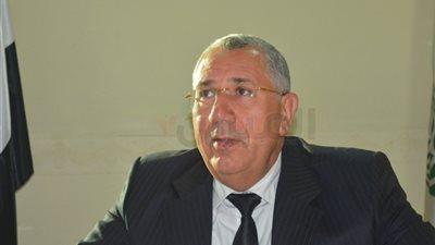 «الزراعى المصرى» يتوقع نجاح الحكومة فى الترويج للسندات الدولارية 