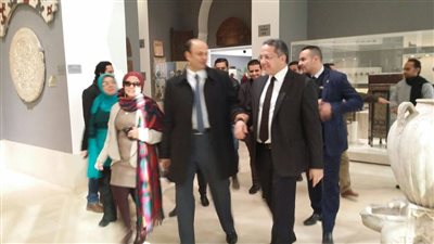 وزير الآثار يتفقد متحفي الفن الإسلامي والقومي للحضارة