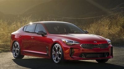 كيا «ستينجر GT» تحصل على جائزة أفضل تصميم بمعرض ديترويت