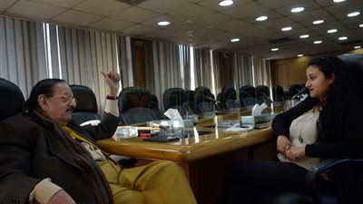  فاروق صبري: السينما المصرية لن تسترد عافيتها إلا بمؤسسات الدولة