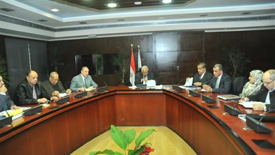 وزير النقل: تنفيذ مشروعات ضخمة على النيل بتكلفة 4 مليارات جنيه