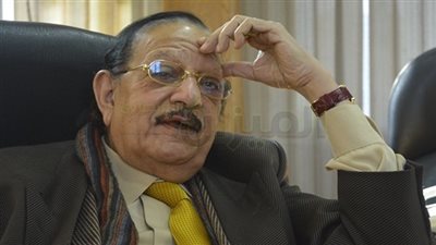 فاروق صبري: نسبة الضرائب سترتفع بعد تطبيق القيمة المضافة لـ 80%