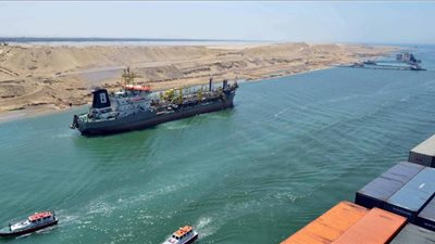 «فؤاد»: «اقتصادية قناة السويس» مؤهلة للمنافسة عالمياً
