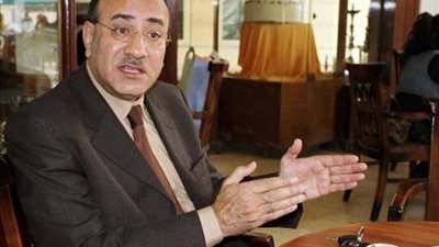 محامي «جنينة»: قرار عزله مخالف للدستور.. والقضاء الإداري سيعيده لمنصبه 