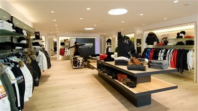 الغرف التجارية: مصنع الملابس تعمل بـ 20% من طاقتها