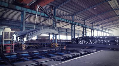 مصانع الحديد تواجه «الركود» و«المستورد» بتخفيض الأسعار.. 50% من «الانتاج» فى المخازن.. و«مواد البناء» تتوقع 10% زيادة فى المبيعات