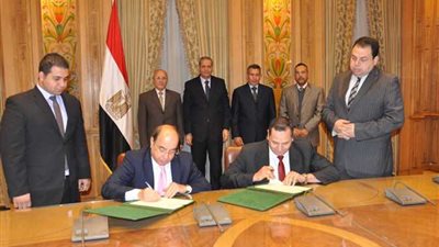 «التعليم العالي» توقع 5 بروتوكولات تعاون مع الإنتاج الحربي