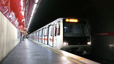 زلزال بقوة 5.4 ريختر يوقف حركة المترو بـ «روما»