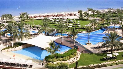 «السويس» تطرح مناقصة لإقامة منتجع سياحي بعيون موسى