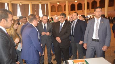 بالصور.. «أشرف الشرقاوي» يفتتح معرض الصادرات المصرية 