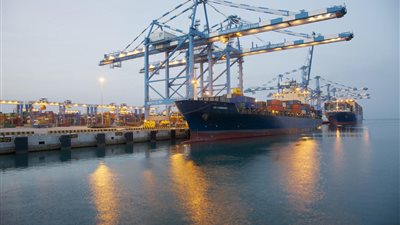 وصول 5 آلاف طن بوتاجاز لموانئ السويس