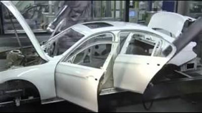 شاهد.. مراحل تصنيع سيارة «Bmw»