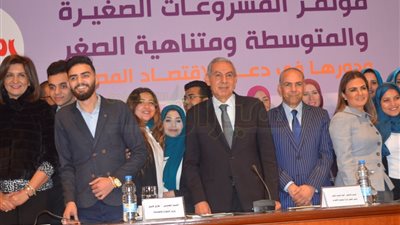 بالصور..وزير التجارة: حماس الشباب كلمة السر في نجاح مشروعاتهم