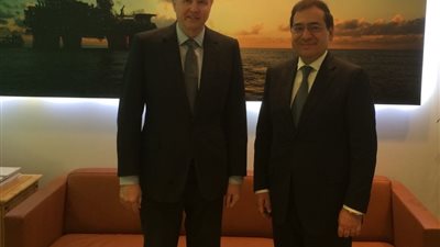 وزير البترول يلتقي المدير التنفيذي لمجموعة «بي بي» العالمية 