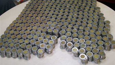 «المالية» تستهدف إنتاج 4 ملايين عملة معدنية «فئة جنيه».. شهريًا