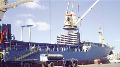 «المناطق الحرة الخاصة».. ما بين التأييد والمعارضة.. «هلال»: منابع للتهريب.. «عرفات»: إلغاؤها فى صالح الاقتصاد.. و«حفيلة» يطالب بإدراجها في نسخة «الاستثمار» المعدلة