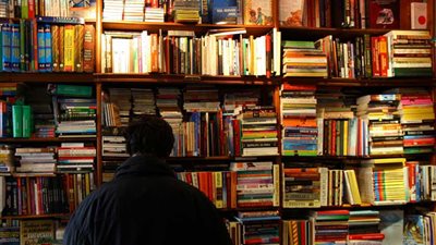 هيئة المعارض: أسعار الكتب لم تشهد أى زيادة مقارنة مع العام الماضى