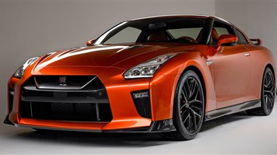 بالفيديو.. نيسان «GT-R» تدخل موسوعة جينيس