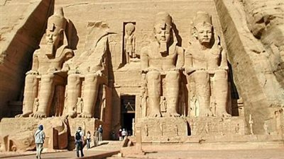 سحر نصر: 500 مليون دولار لتطوير «آثار ومطارات» الصعيد 