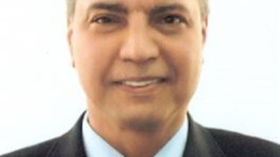 «مصر للطيران» تراجع أسماء المسافرين الى أمريكا 