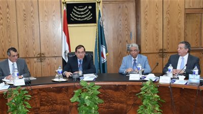 «الملا»: نستهدف رفع إنتاج حقل «ظُهر» لـ2.7 مليار قدم مكعب يوميًا بنهاية 2019