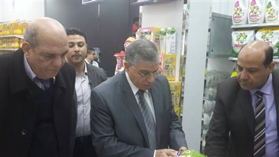 وزير التموين: الحكومة تستورد 97% من الزيت والسكر 