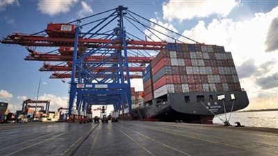 خطة «هجومية» لغزو «القارة السمراء».. «أبو المكارم» يعلن افتتاح 4 مناطق لوجيستية بأفريقيا خلال 2017.. و«حسنين» يطالب بتفعيل الاتفاقيات التجارية