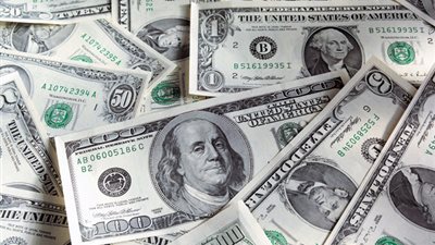 بالفيديو..«خبير»: ارتفاع الدولار مارس المقبل