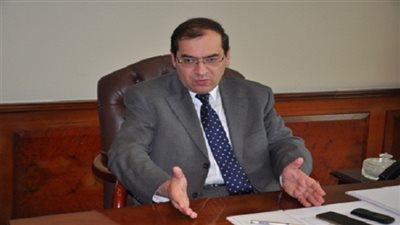 «الملا»: توسعات جديدة بمعامل تكرير البترول باستثمارات 8 مليارات دولار