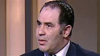 محلل مالي: 3 أسباب وراء تراجع البورصة.. صعود الجنيه برىء منها