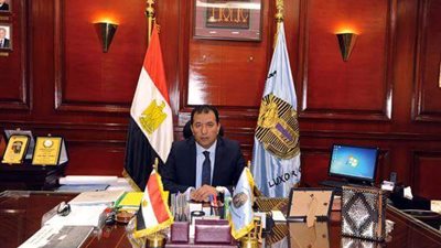 محافظ الأقصر باقٍ فى منصبه