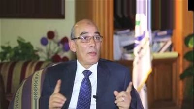 نشاط في «الزراعة» للدفاع عن الوزير الجديد