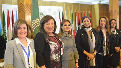 وزيرة التعاون الدولي تطالب بـ«التمكين الاقتصادي للمرأة»