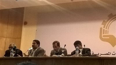 خبير جيولوجي: وزارة التجارة تجاهلت دراسة السوق قبل تعديل «رسم الصادر»