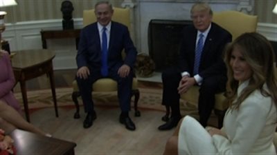 بالفيديو.. زوجة «نتنياهو» تتعرى في البيت الأبيض