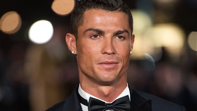 «رونالدو» نجم تلفزيوني إلى جانب أنجيلينا جولي