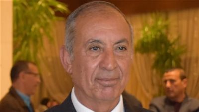 محافظ البحر الأحمر يتابع تطوير الغردقة