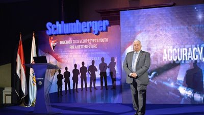 «شلمبرجير»: الحكومة جادة في محاربة البطالة