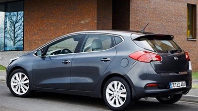 90 ألف جنيه خصومات على «كيا سييد»