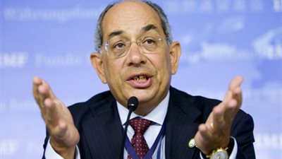 «بطرس غالي»: «التعويم» تأخر 3 سنوات 