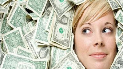 النساء قادمات.. يمتلكن 30% من ثروات العالم